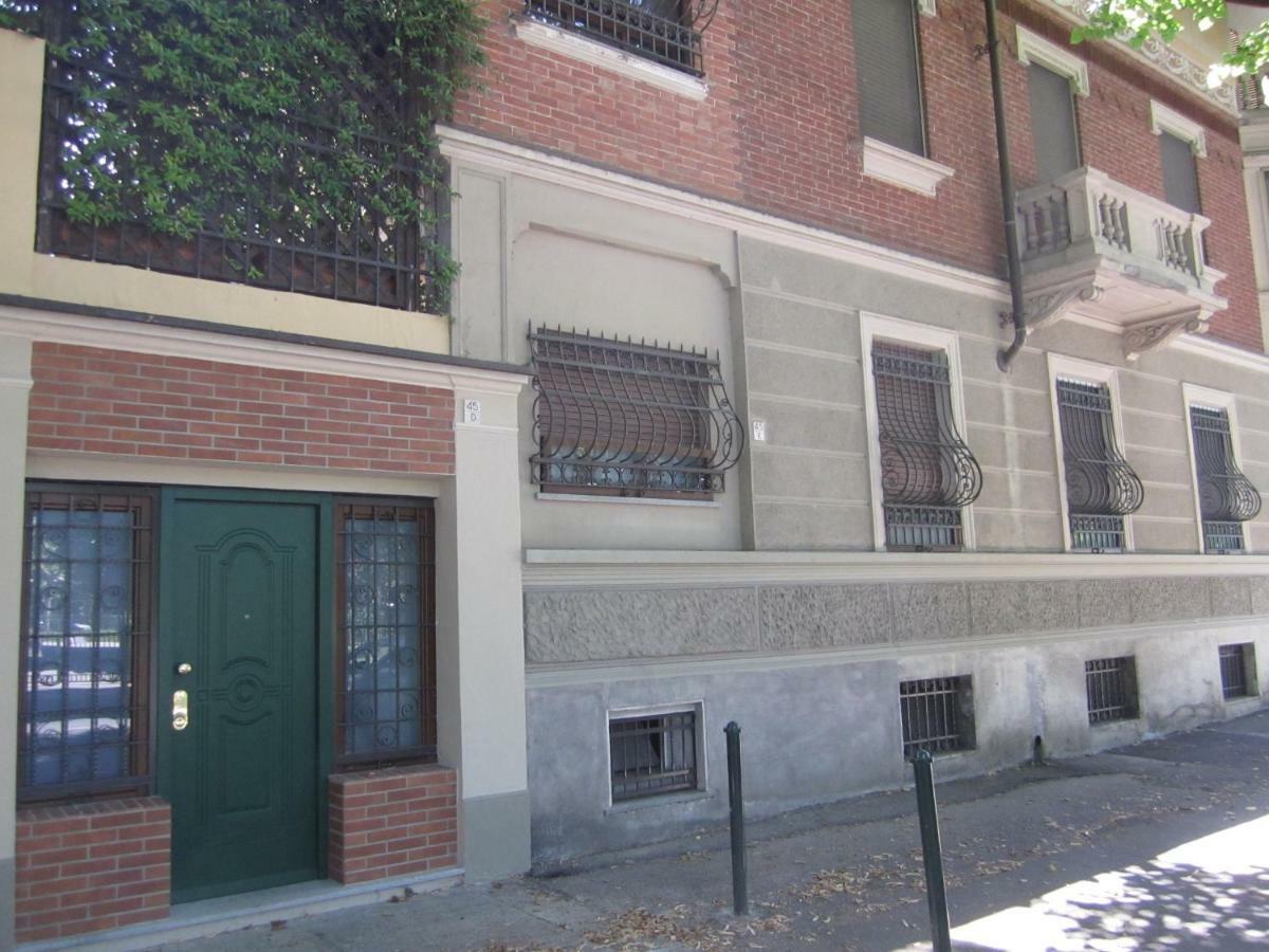 Casa Zara Apartment Торино Екстериор снимка